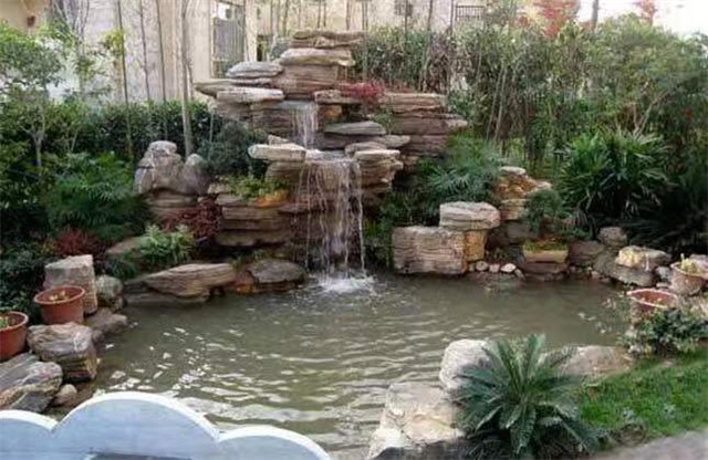高州庭院假山鱼池设计